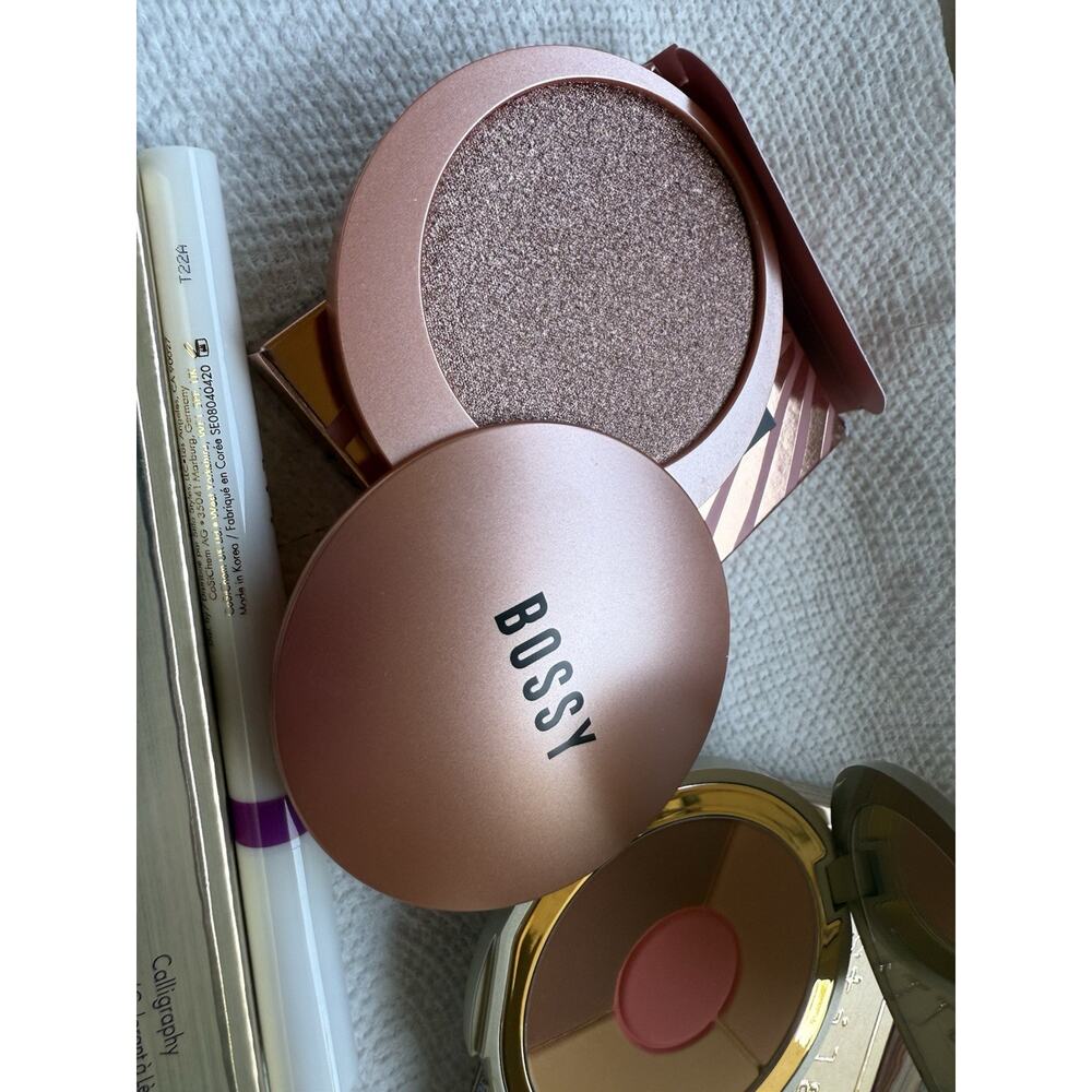 Assorted Makeup Mixed Lot Bundle - Picture 2 of 11
